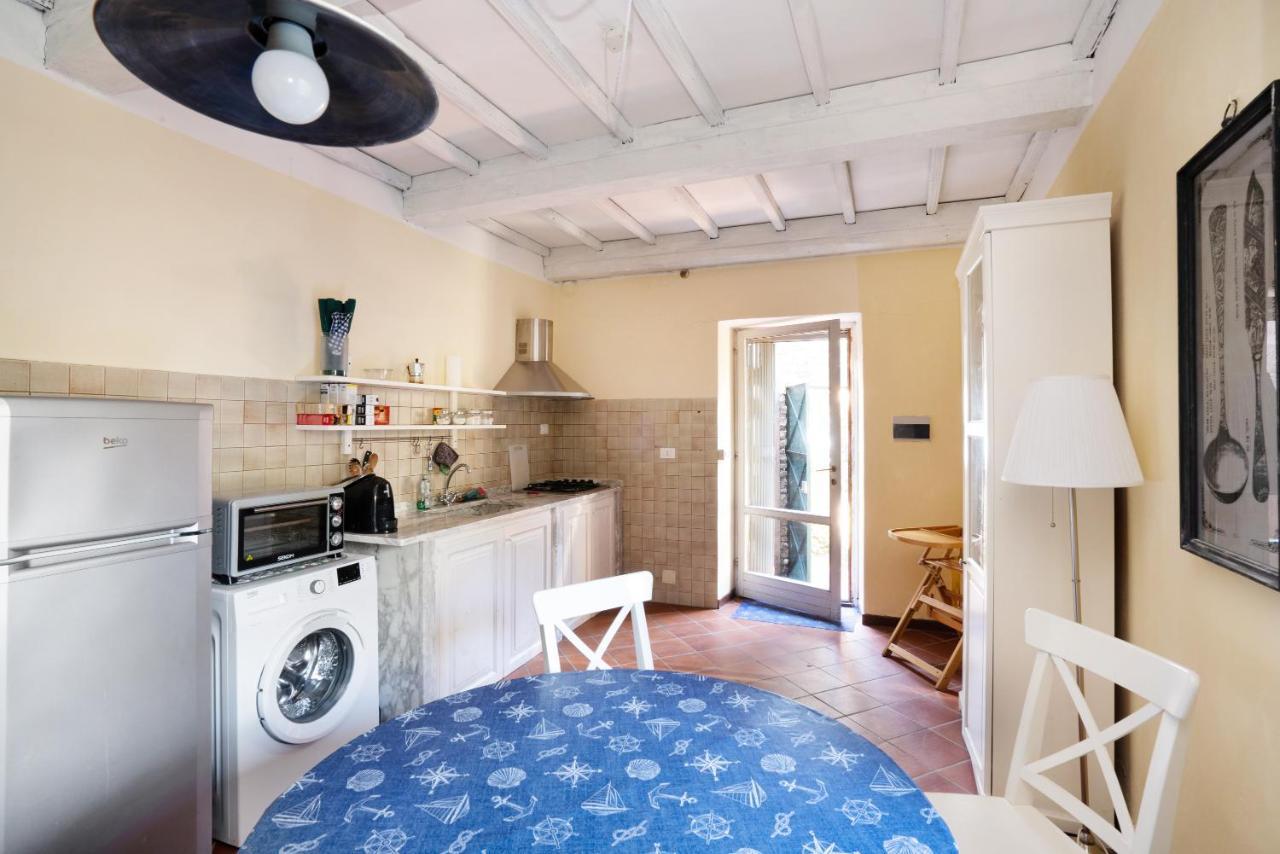 לריצ'י Casa Conte Picedi Appartamento Luna מראה חיצוני תמונה
